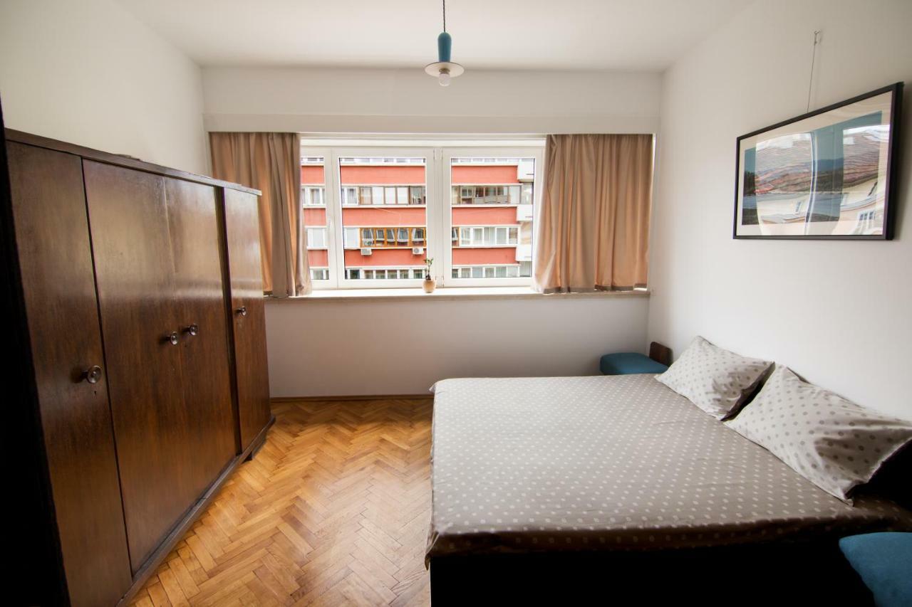 Design Apartment In Sofia Top City Center Extérieur photo